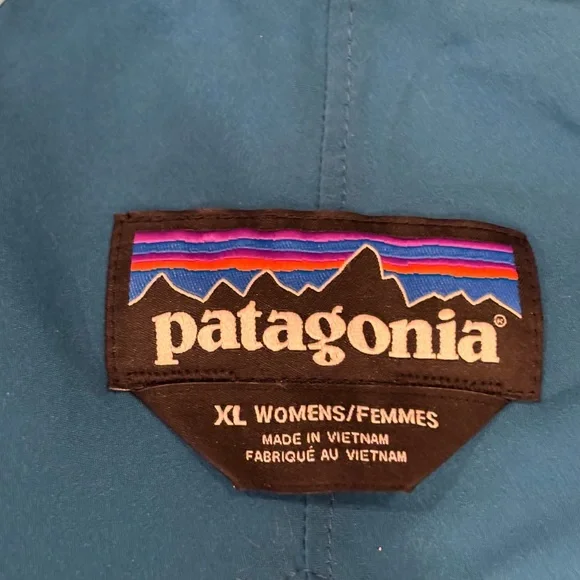 Patagonia Women's Light Blue Jacket - Picture 3 of 4